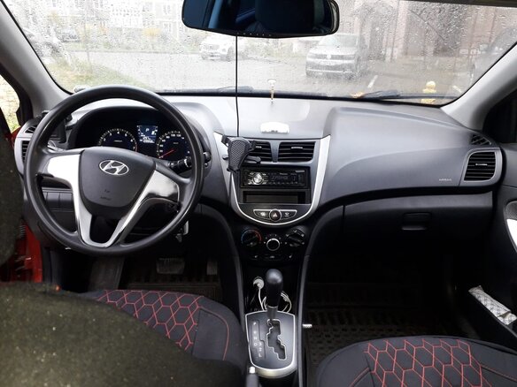 2011 Hyundai Solaris I, пурпурный, 900000 рублей - вид 8