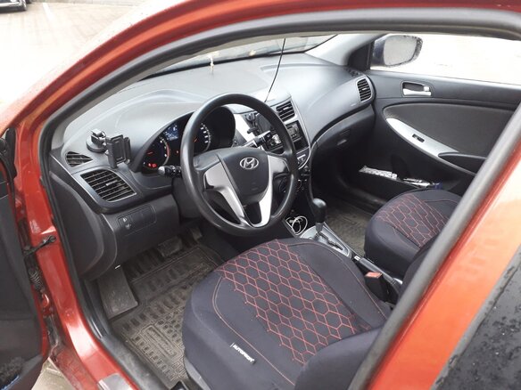 2011 Hyundai Solaris I, пурпурный, 900000 рублей - вид 7
