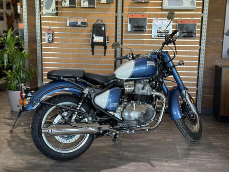 2025 Royal Enfield Classic 650, синий, 703000 рублей, вид 3