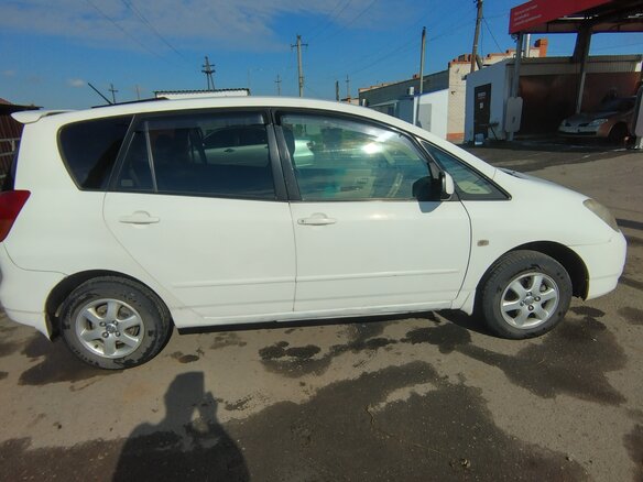2001 Toyota Corolla Spacio II, белый, 465000 рублей - вид 3