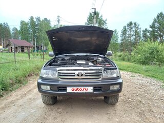 2003 Toyota Land Cruiser 100 Series Рестайлинг 1, серый, 2000000 рублей, вид 4