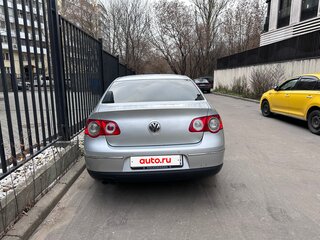 2006 Volkswagen Passat B6, серебристый, 900000 рублей, вид 5