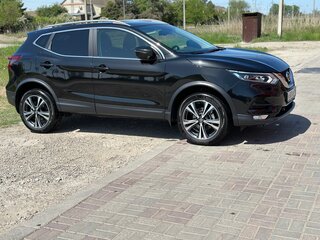 2020 Nissan Qashqai II Рестайлинг, чёрный, 3000050 рублей, вид 1