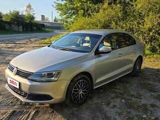 2012 Volkswagen Jetta VI, жёлтый, 950000 рублей, вид 1