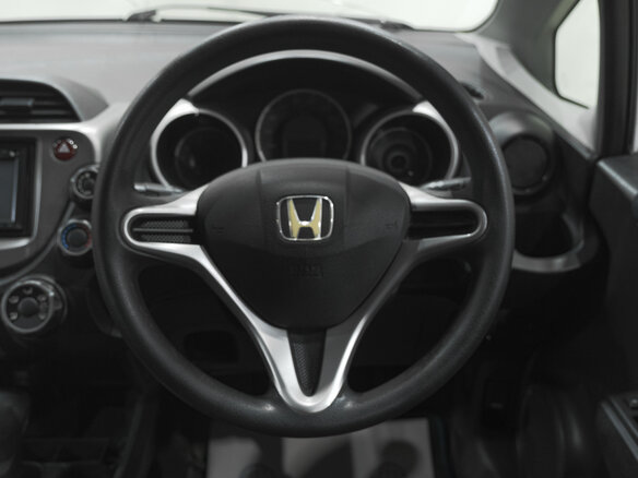 2010 Honda Fit II, белый - вид 14