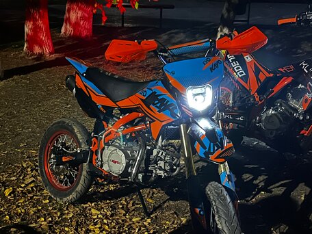 2024 Kayo Evolution YX140EM, синий, 95000 рублей, вид 2