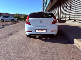 2016 Hyundai Solaris I Рестайлинг, белый, 650000 рублей, вид 5