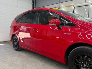 2015 Toyota Prius Alpha I (ZVW40/41) Рестайлинг, красный, 1650000 рублей, вид 3