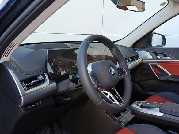 2026 BMW X1 Long 25Li xDrive III (U11/U12), чёрный, 6200000 рублей - вид 9
