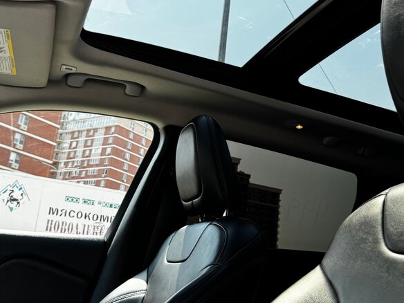 2018 Jeep Cherokee V (KL) Рестайлинг, белый, 2400000 рублей - вид 21