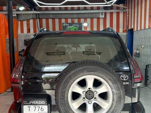 2004 Toyota Land Cruiser Prado 120 Series, чёрный, 1960000 рублей - вид 6