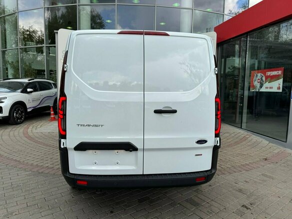 2026 Ford Transit Custom, белый, 5436000 рублей - вид 5
