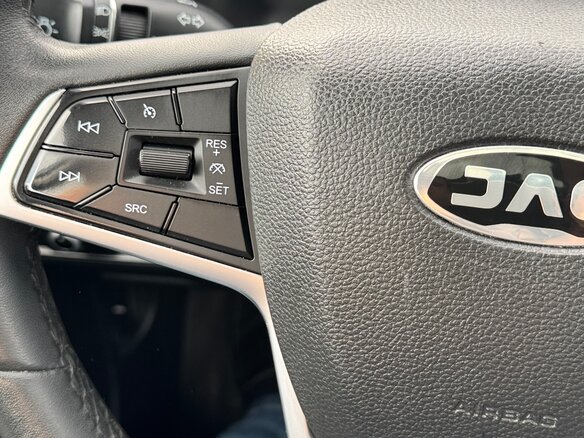 2023 JAC J7 I, белый, 950000 рублей - вид 5