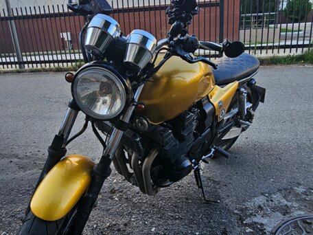 2000 Yamaha XJR400, золотистый, 250000 рублей, вид 4