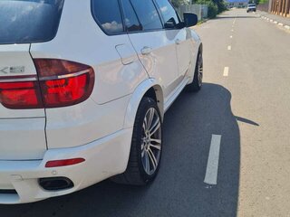 2011 BMW X5 50i II (E70) Рестайлинг, белый, 1550000 рублей, вид 5