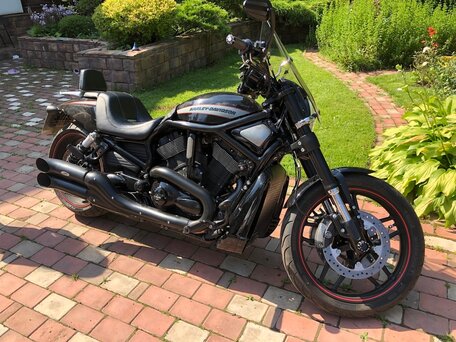 2011 Harley-Davidson V-Rod, чёрный, 1300000 рублей, вид 1
