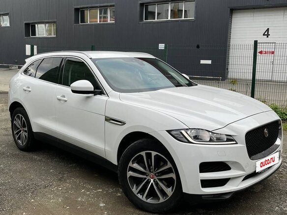 2017 Jaguar F-Pace I, белый, 2500000 рублей - вид 5