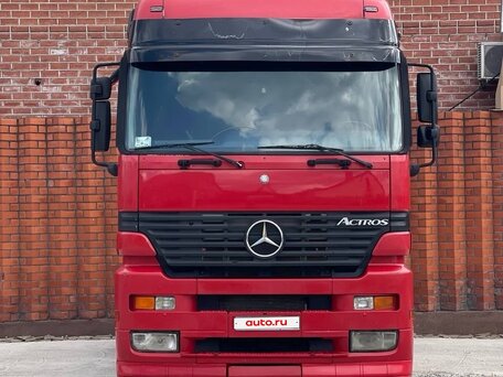 2002 Mercedes-Benz Actros, красный, 2100000 рублей, вид 3