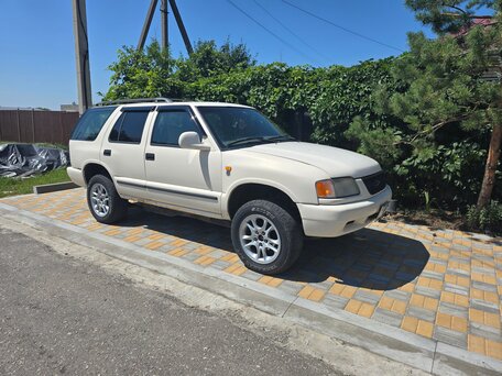 1998 Chevrolet Blazer II, белый, 360000 рублей, вид 3