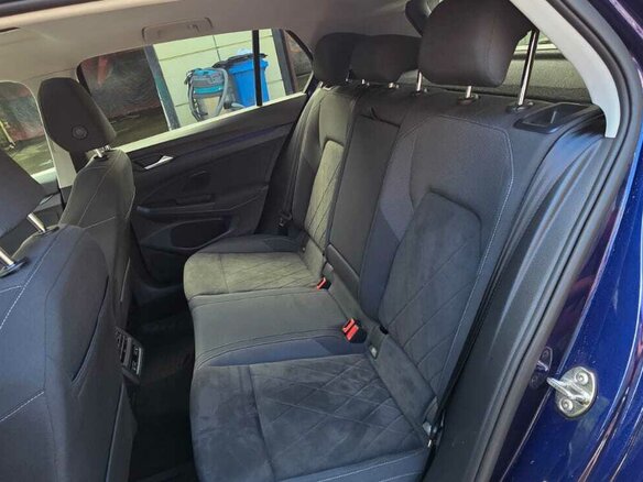 2021 Volkswagen Golf VIII, синий - вид 13