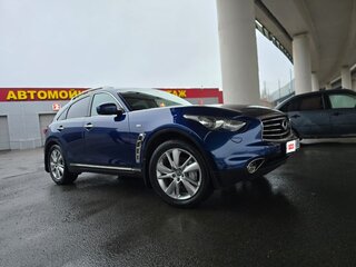 2015 Infiniti QX70, синий, 3000000 рублей, вид 3