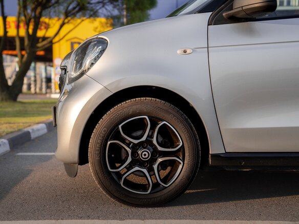 2017 Smart Forfour II, серебристый, 1550000 рублей - вид 19