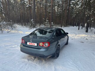 2006 Volkswagen Jetta V, серый, 460000 рублей, вид 3