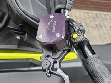 2022 Polaris 850 RMK Khaos, серый, 1550000 рублей, вид 5