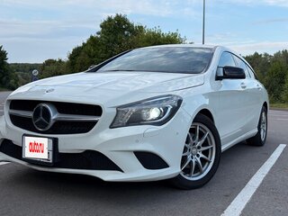 2016 Mercedes-Benz CLA 180 I (C117, X117), белый, 1349000 рублей, вид 3