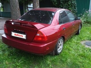 1998 Mitsubishi Mirage V, пурпурный, 130000 рублей, вид 2