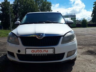 2012 Skoda Fabia II Рестайлинг, белый, 460000 рублей, вид 1