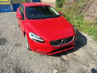 2017 Volvo V40 ECO II Рестайлинг, красный, 1360000 рублей, вид 3
