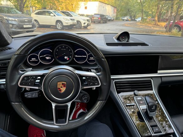 2017 Porsche Panamera Turbo II, серый, 10000000 рублей - вид 6