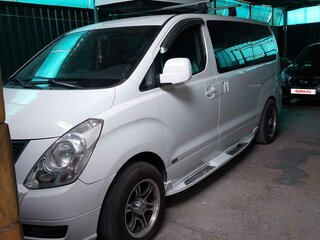 2008 Hyundai Grand Starex I, белый, 1200000 рублей, вид 3