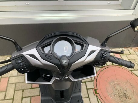 2025 Honda NS125RX, серый, 314900 рублей, вид 5