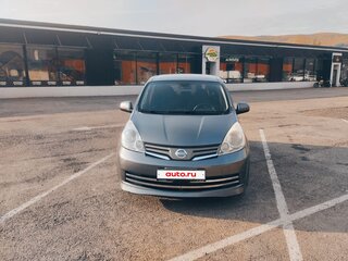 2011 Nissan Note I Рестайлинг, серый, 675000 рублей, вид 1