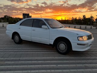1993 Toyota Crown IX (S140), белый, 500000 рублей, вид 4