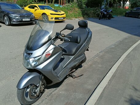 2004 Suzuki Burgman (SkyWave) 400, серебристый, 190000 рублей, вид 1