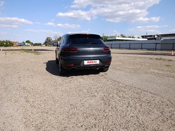 2017 Porsche Macan I, серый, 3200000 рублей - вид 11