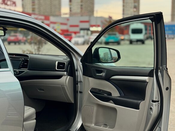 2016 Toyota Highlander III (XU50), серый, 2690000 рублей - вид 14