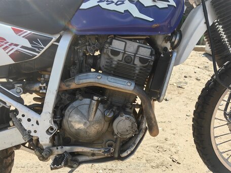 2003 Suzuki DR 250, белый, 250000 рублей, вид 5