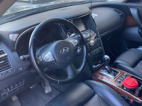 2011 Infiniti FX37 II (S51), чёрный, 1900000 рублей - вид 1