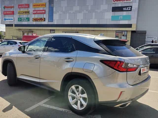 2017 Lexus RX 200t IV, серый, 3300000 рублей, вид 3