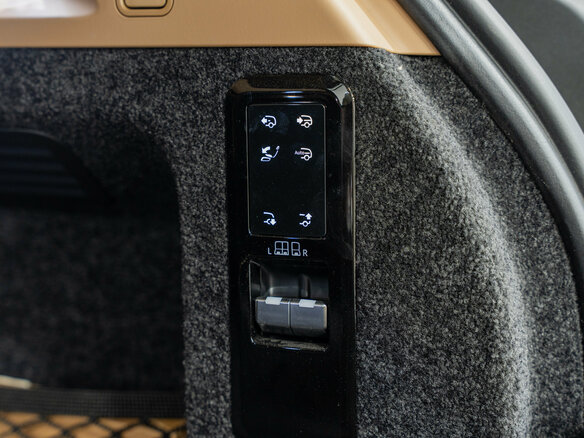 2024 Land Rover Range Rover P530 MHEV Long V, чёрный - вид 27