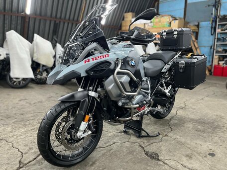 2018 BMW R 1250 GS Adventure, серый, 1920000 рублей, вид 2