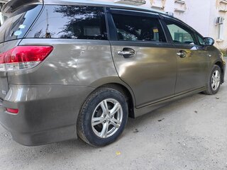 2010 Toyota Wish II, серый, 950000 рублей, вид 3