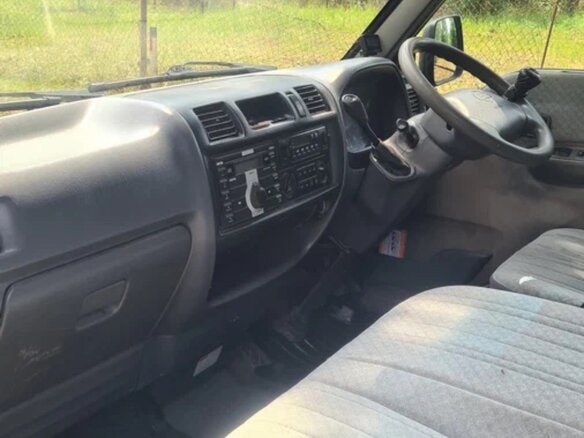 2004 Nissan Vanette, белый, 400000 рублей - вид 5