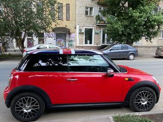 2007 Mini Hatch One II (R56), красный, 630000 рублей, вид 2