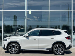 2025 BMW X1 Long 25Li xDrive III (U11/U12), белый, 5090000 рублей, вид 5