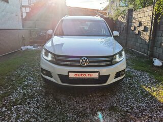 2016 Volkswagen Tiguan I Рестайлинг, белый, 1830000 рублей, вид 2